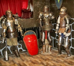 Музей средневекового оружия и доспехов - Тверская оружейная палата